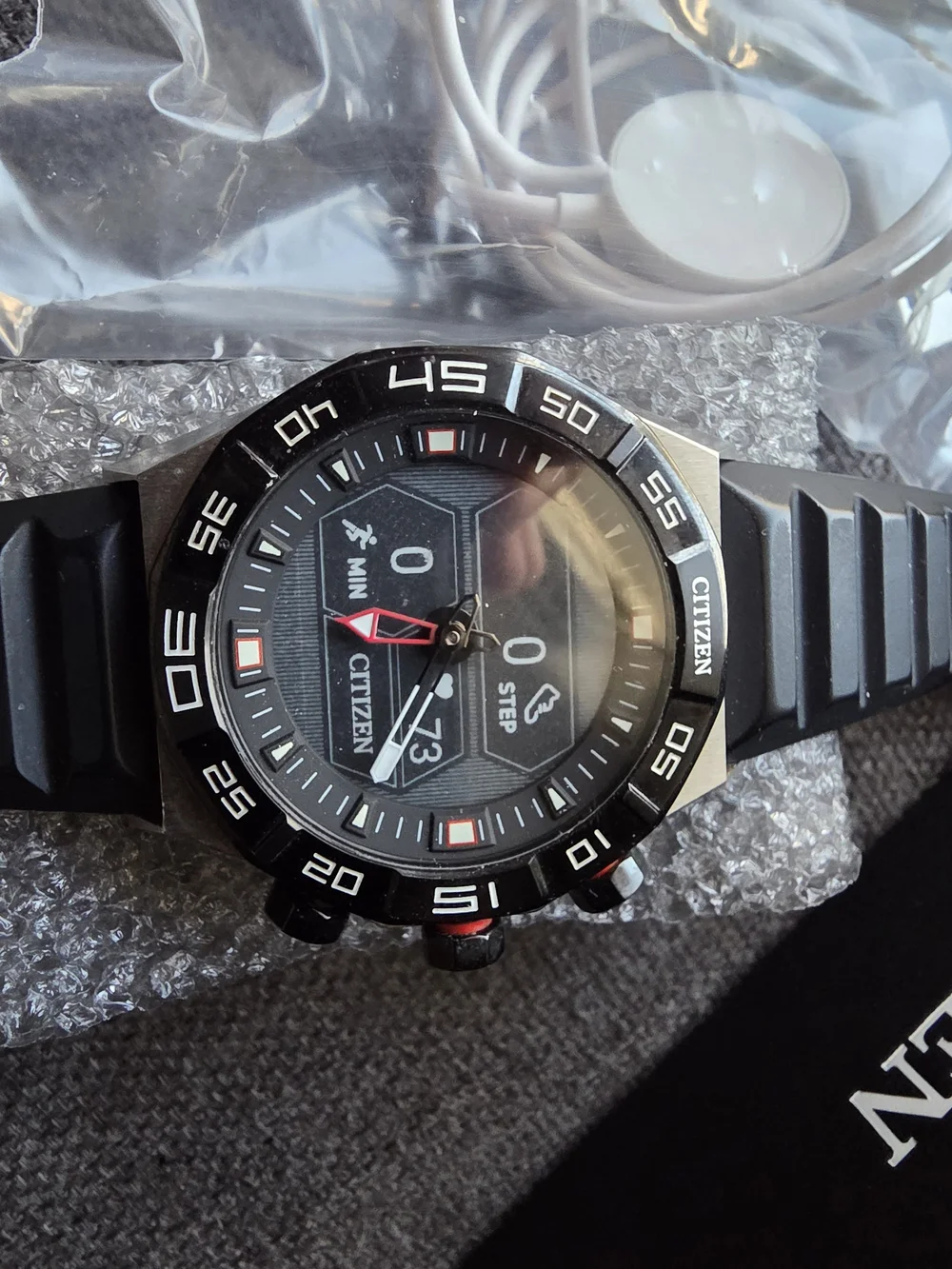 Citizen CZ Smart PQ2 Hybrid Smartwatch , YouQ Wellness, Silicone band .
